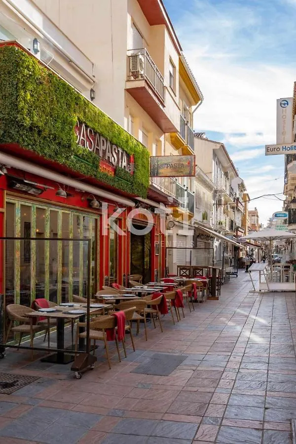 Apartment Koti Rentals - Plaza Chinorros Fuengirola Spain